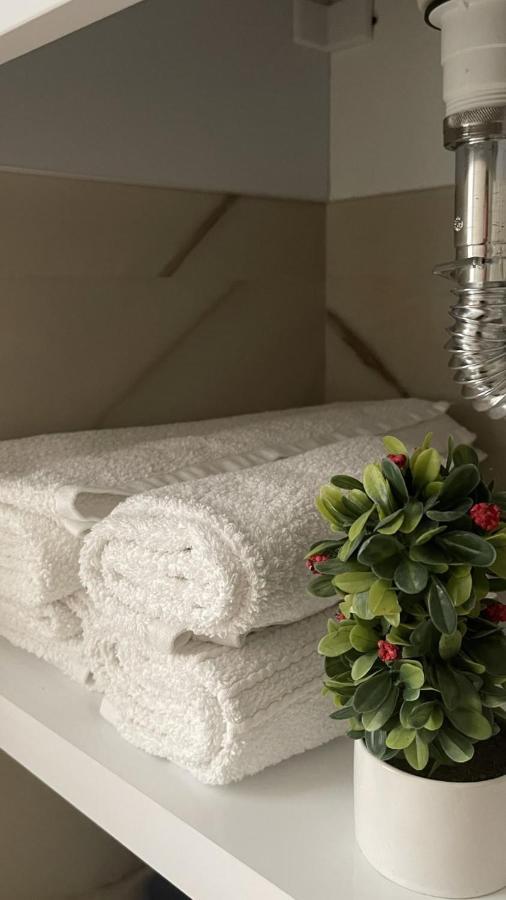 Hotel Ms Sarandë Eksteriør bilde