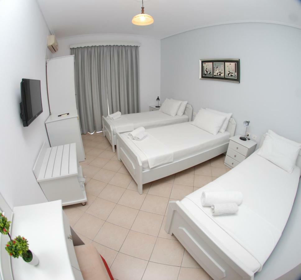 Hotel Ms Sarandë Eksteriør bilde